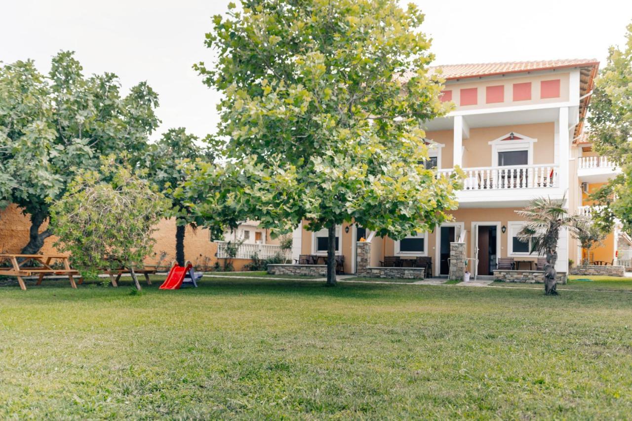 Villa Yianna Nea Mesangala Exterior foto